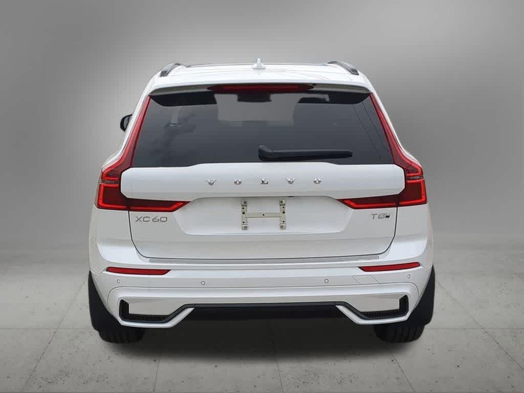 Thumbnail: 2026 Volvo XC60 - 5