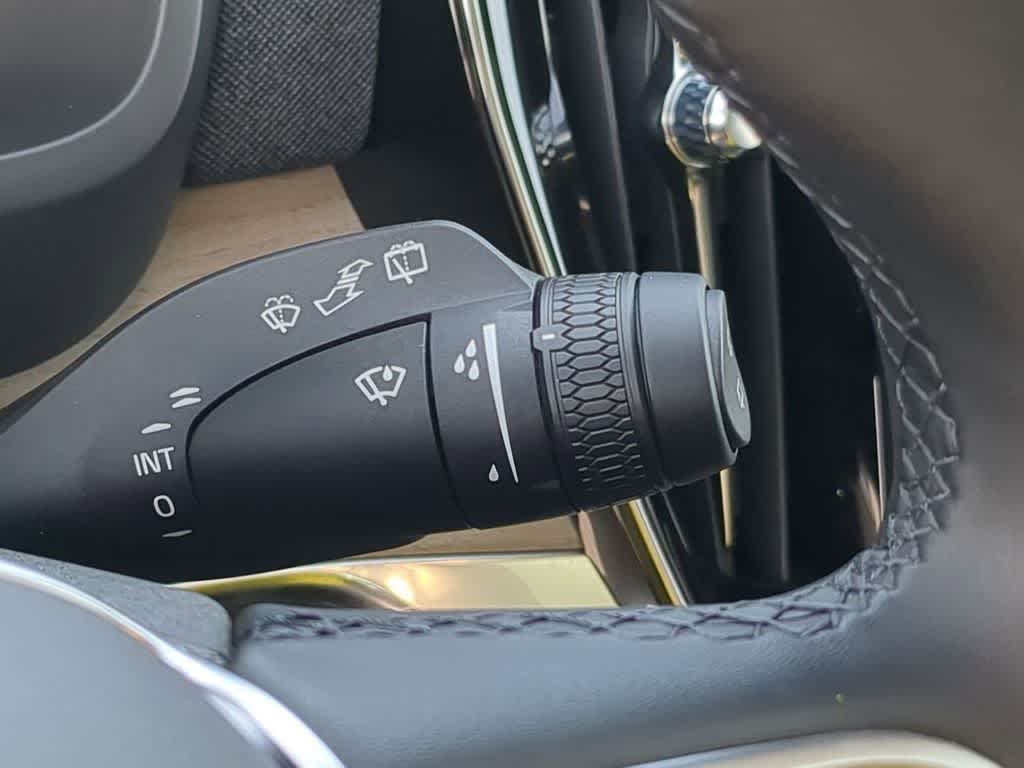2026 Volvo XC90 Plus - Photo 24