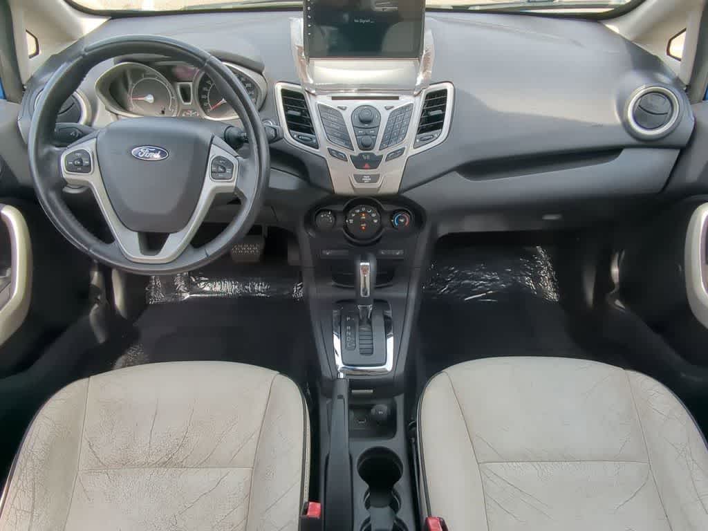 Thumbnail: 2011 Ford Fiesta - 14