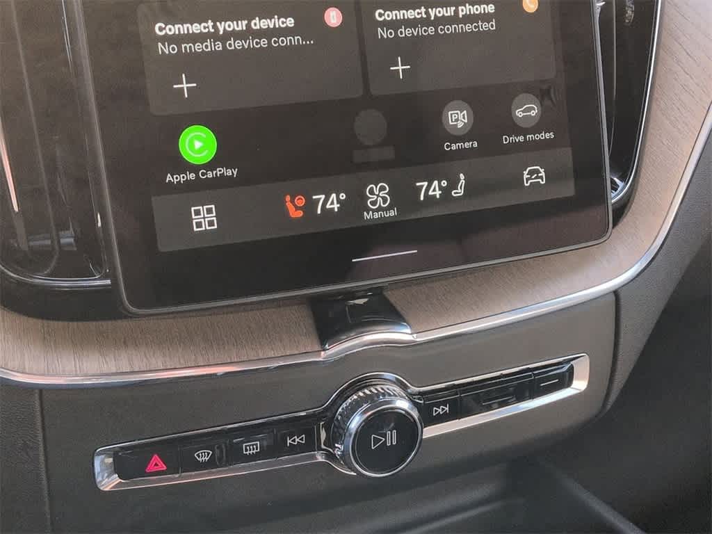 Thumbnail: 2026 Volvo XC60 - 27