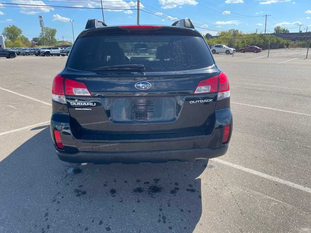 Thumbnail: 2010 Subaru Outback - 4