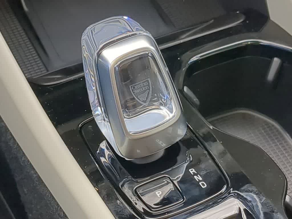 Thumbnail: 2026 Volvo XC40 - 30