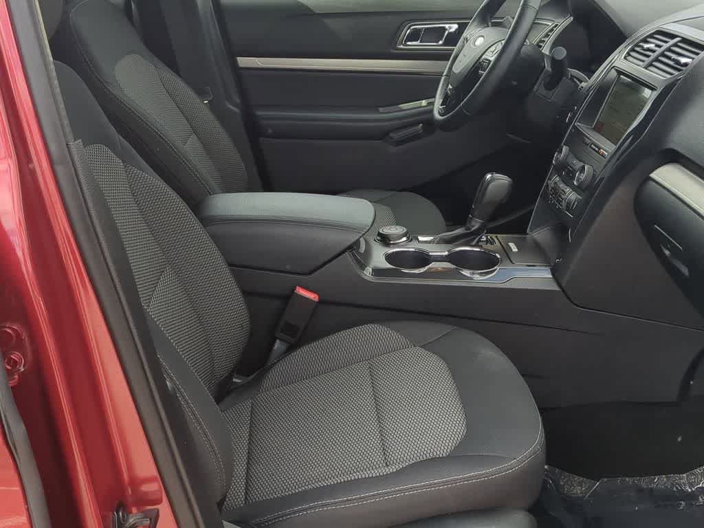 Thumbnail: 2018 Ford Explorer - 20