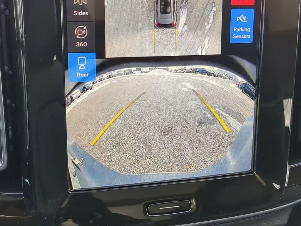 Thumbnail: 2026 Volvo XC40 - 28