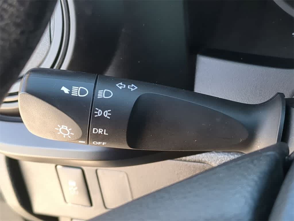 Thumbnail: 2020 Toyota Tacoma - 25