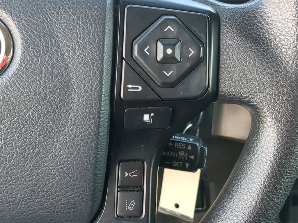 Thumbnail: 2019 Toyota Tacoma - 24