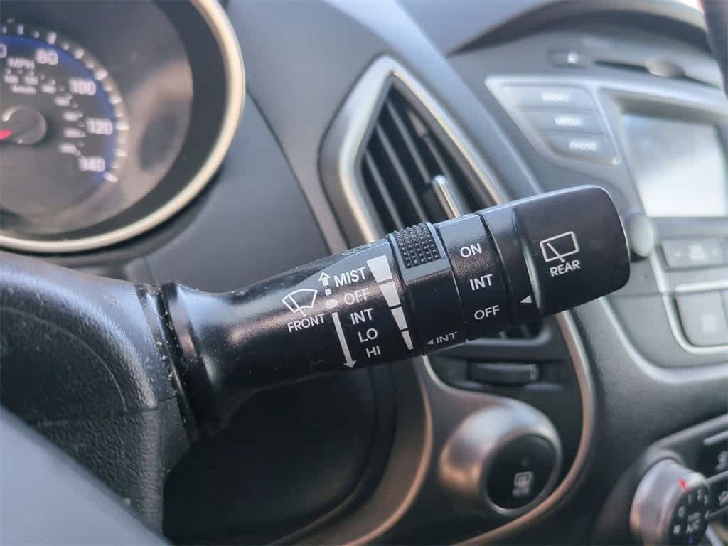 Thumbnail: 2015 Hyundai Tucson - 24