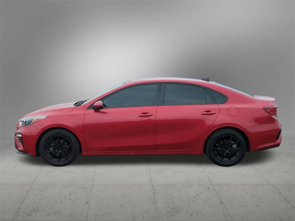 Thumbnail: 2020 Kia Forte - 3