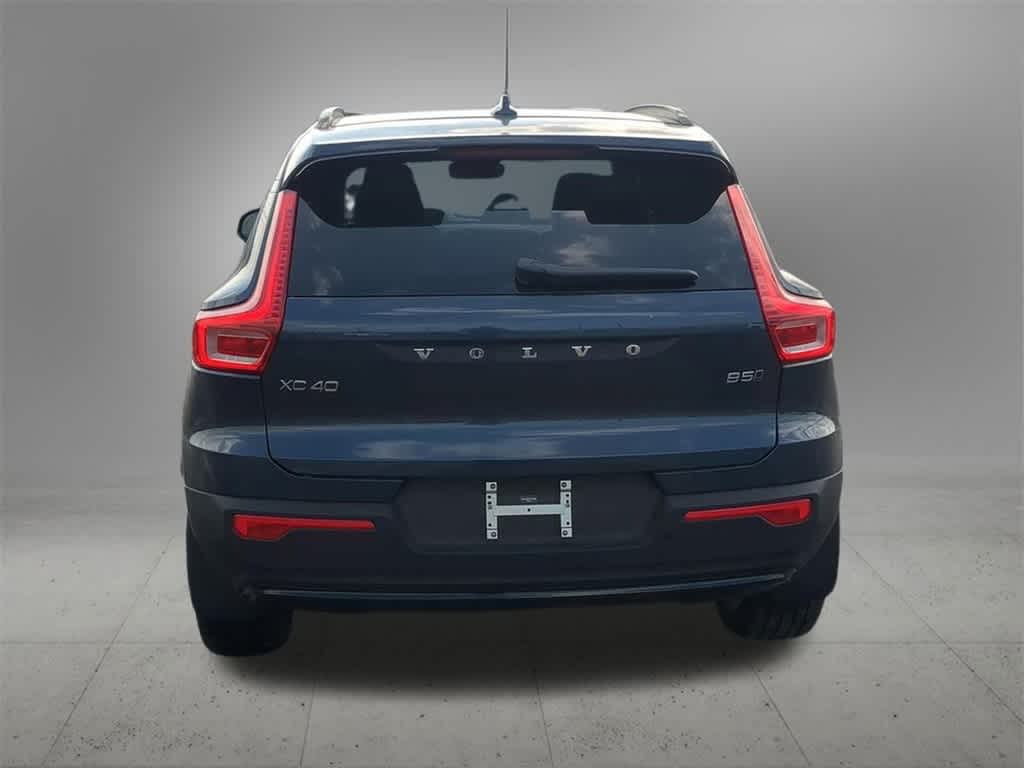 Thumbnail: 2026 Volvo XC40 - 5