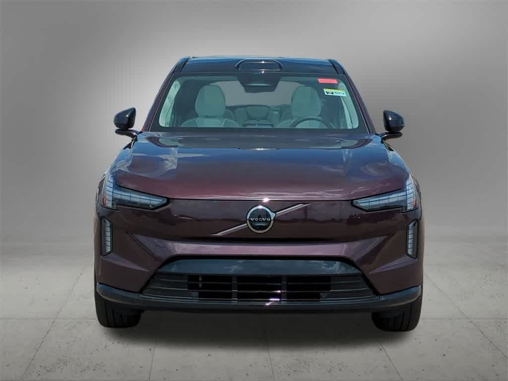 Thumbnail: 2025 Volvo EX90 - 9