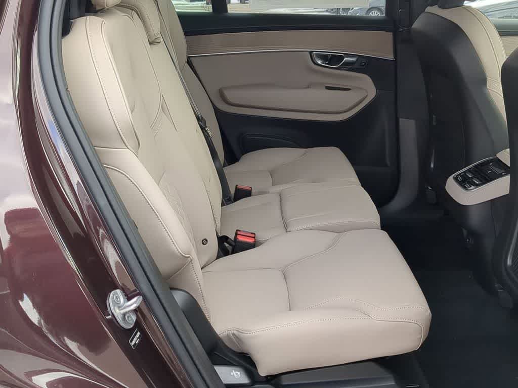 Thumbnail: 2026 Volvo XC90 - 19