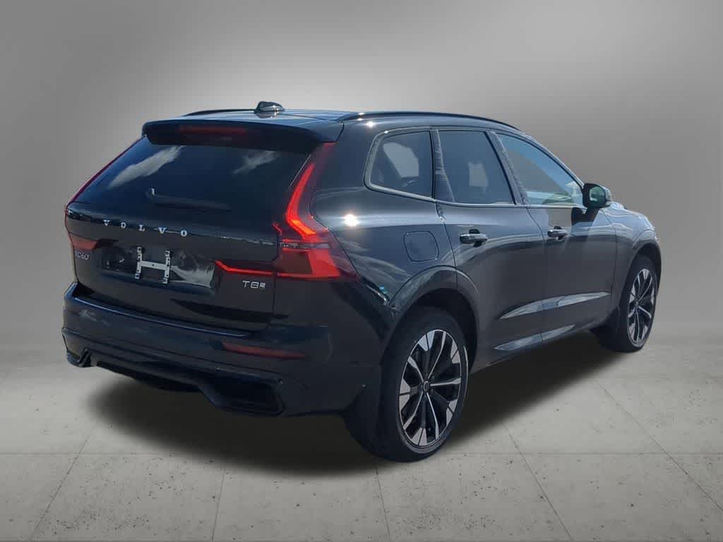 Thumbnail: 2026 Volvo XC60 - 6