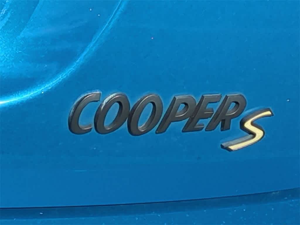 Thumbnail: 2022 MINI Cooper Hardtop - 11