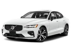 2024 Volvo S60 B5 Plus Dark I-4 cyl Front-Wheel Drive