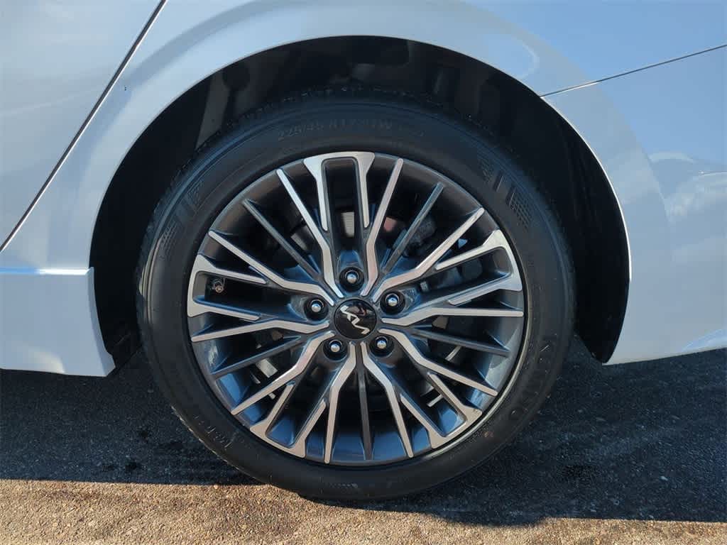 Thumbnail: 2024 Kia Forte - 6