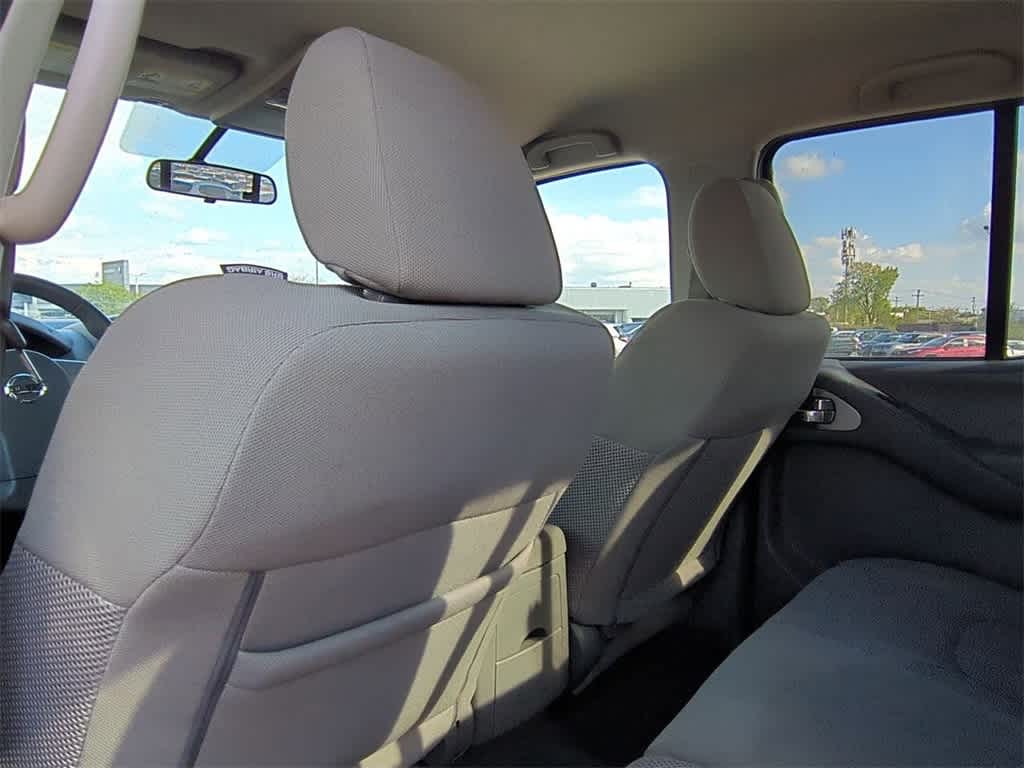 Thumbnail: 2018 Nissan Frontier - 16