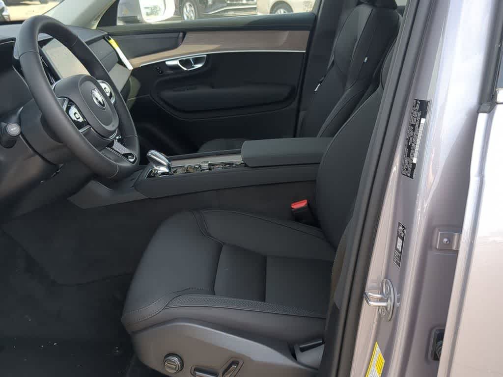 Thumbnail: 2026 Volvo XC90 - 15