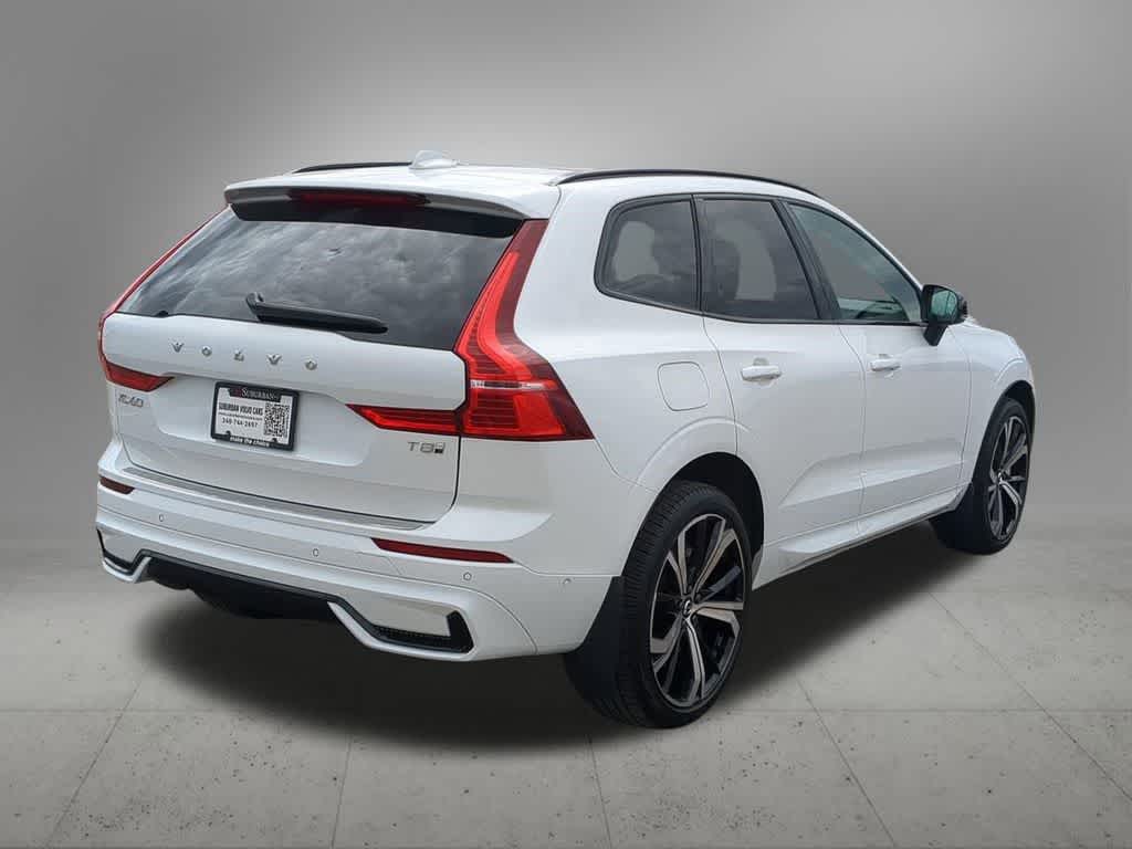 Thumbnail: 2025 Volvo XC60 - 6