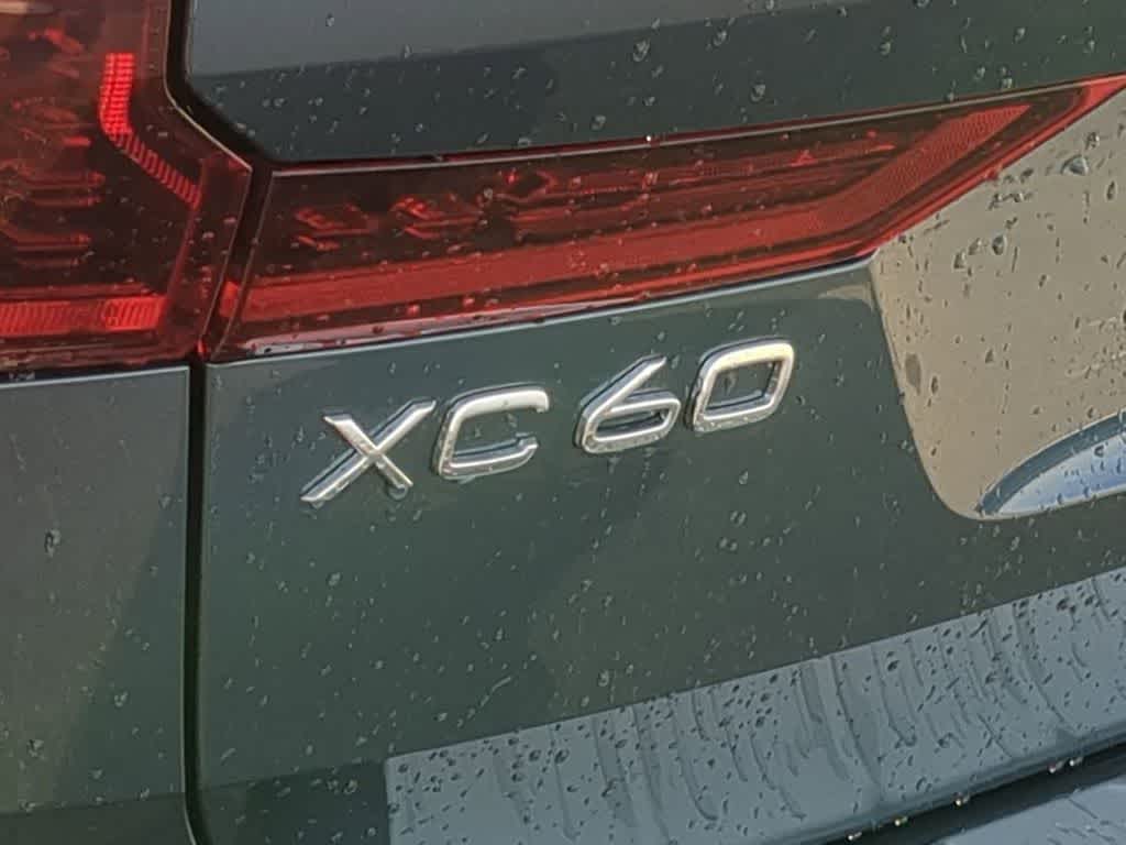 Thumbnail: 2026 Volvo XC60 - 12