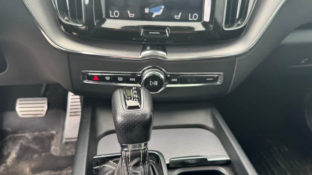 Thumbnail: 2019 Volvo XC60 - 22