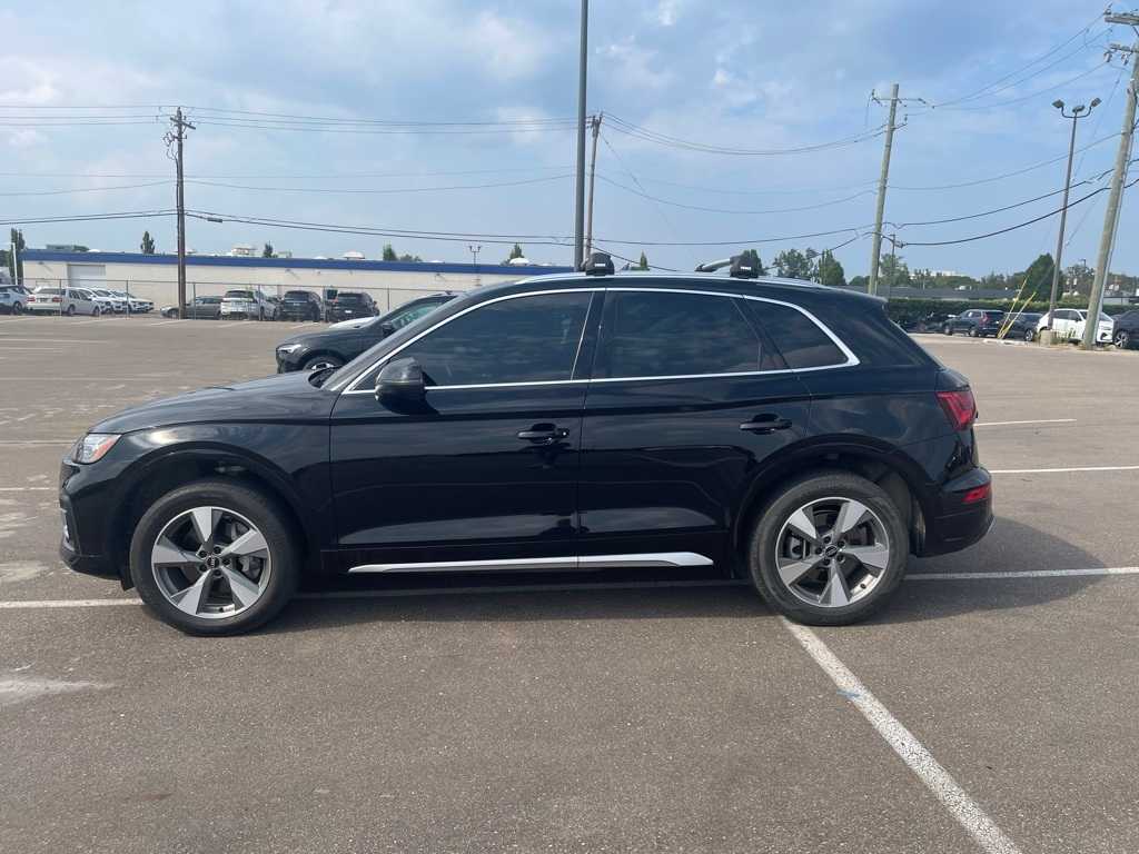 Thumbnail: 2022 Audi Q5 - 2