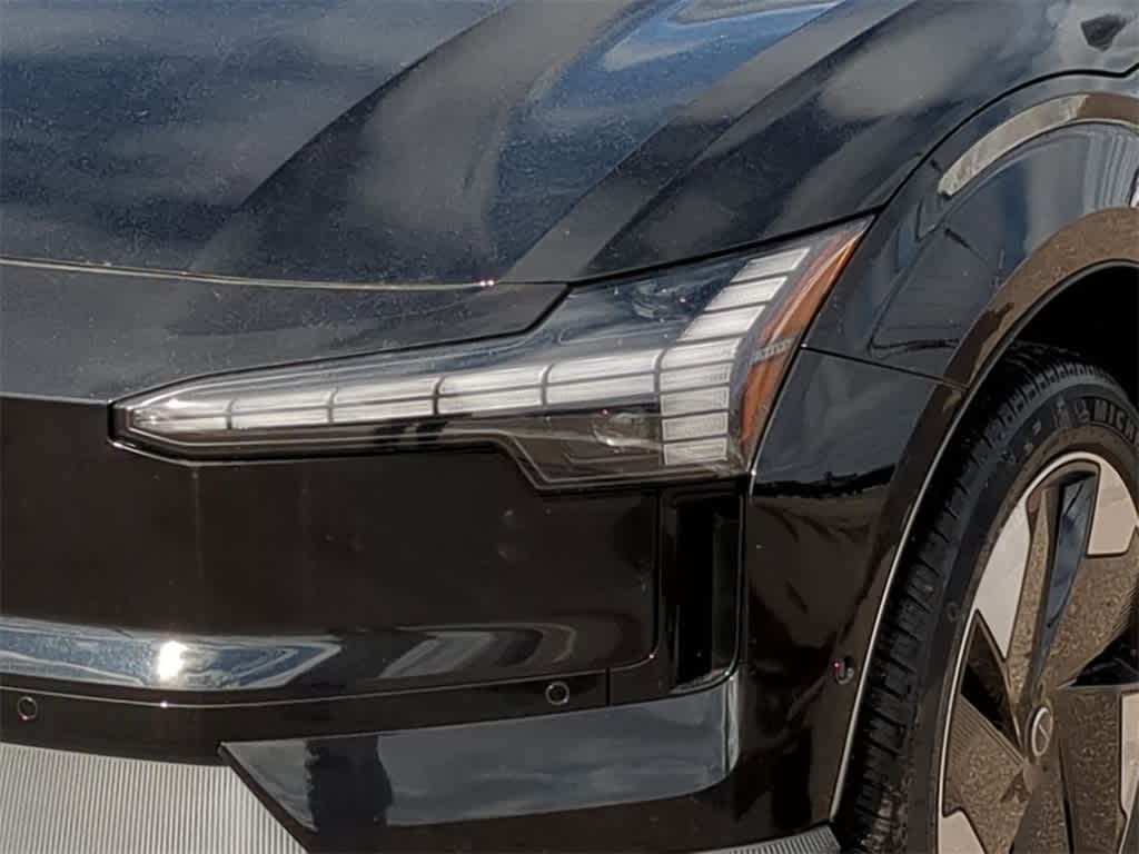 Thumbnail: 2026 Volvo EX30 - 10