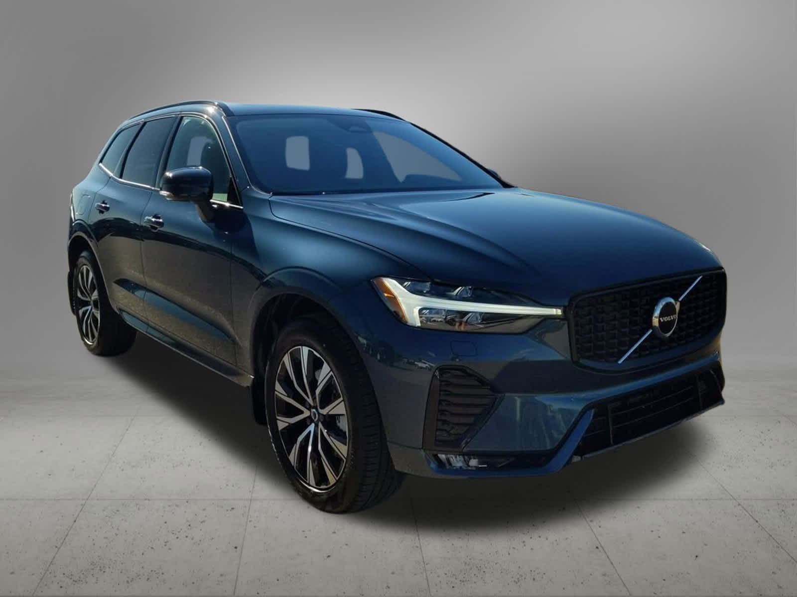 Thumbnail: 2025 Volvo XC60 - 8