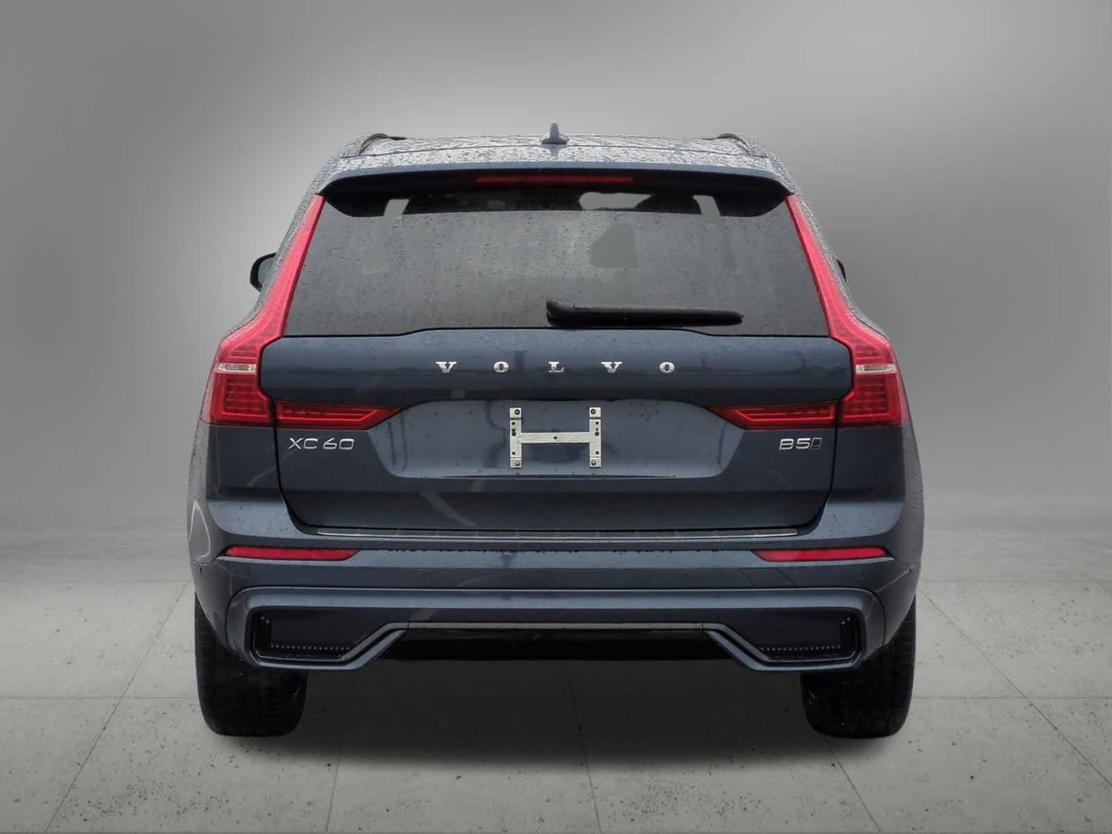 2025 Volvo XC60 B5 Plus 5