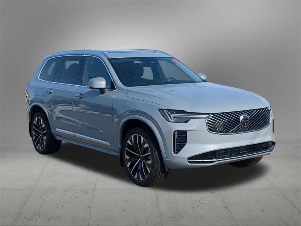 Thumbnail: 2026 Volvo XC90 - 8