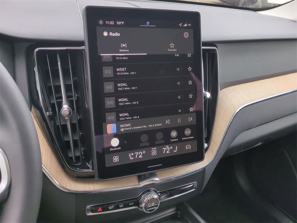 Thumbnail: 2026 Volvo XC60 - 28