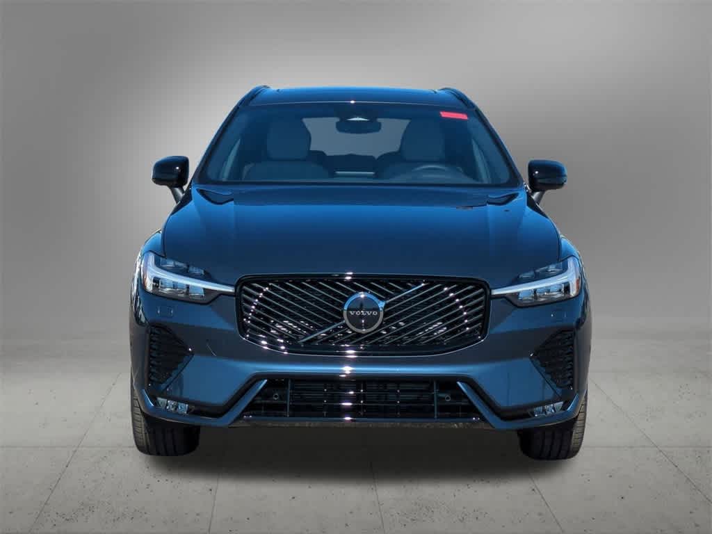 Thumbnail: 2026 Volvo XC60 - 9