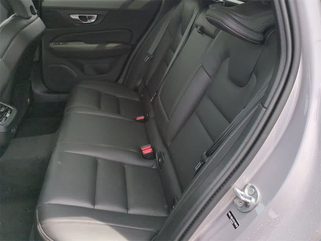 Thumbnail: 2026 Volvo S60 - 20