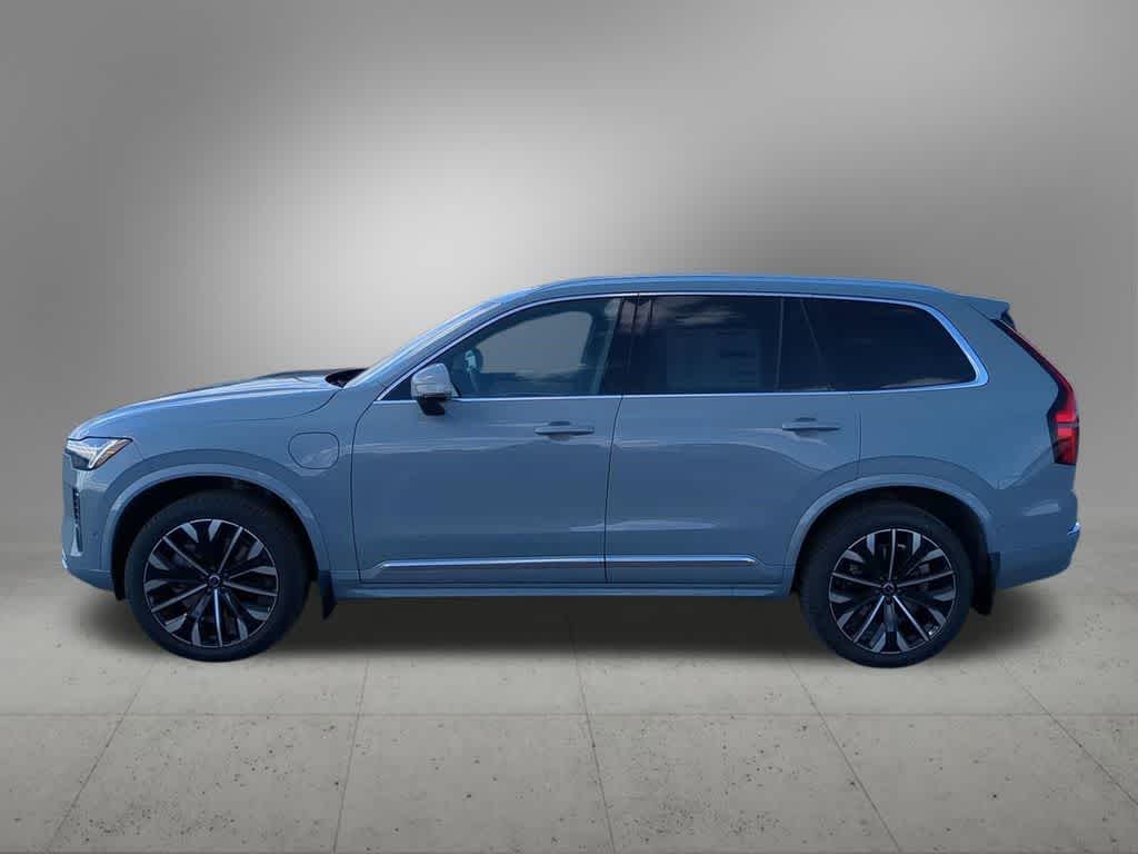 Thumbnail: 2026 Volvo XC90 - 3