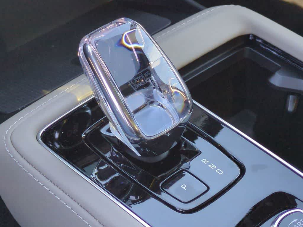 Thumbnail: 2026 Volvo XC90 - 30