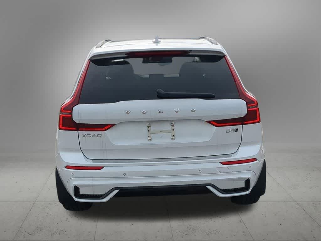 Thumbnail: 2026 Volvo XC60 - 5