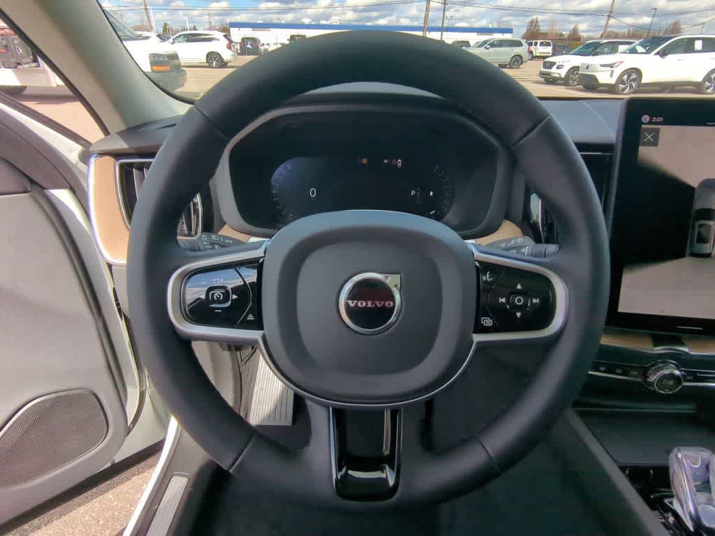 Thumbnail: 2026 Volvo XC60 - 22