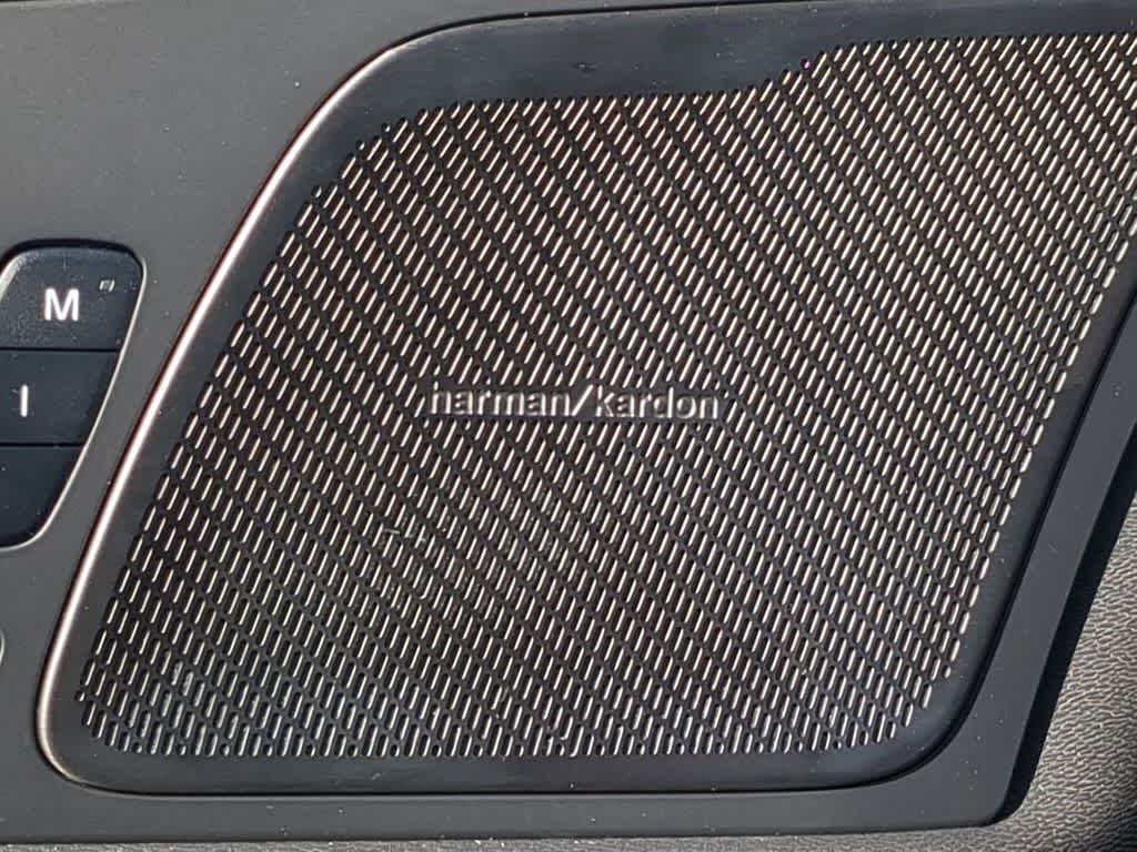 Thumbnail: 2025 Volvo XC60 - 29