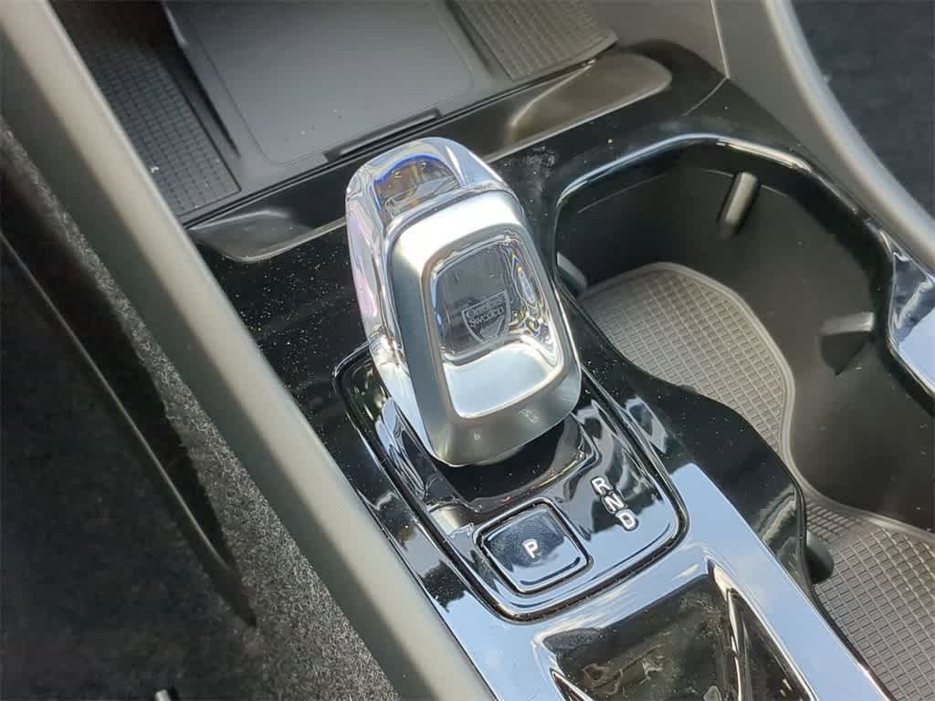 Thumbnail: 2026 Volvo XC40 - 31