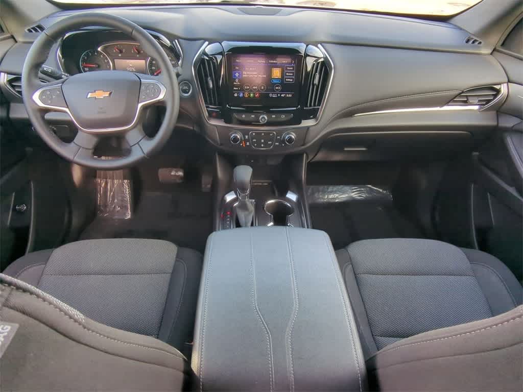 Thumbnail: 2024 Chevrolet Traverse - 14