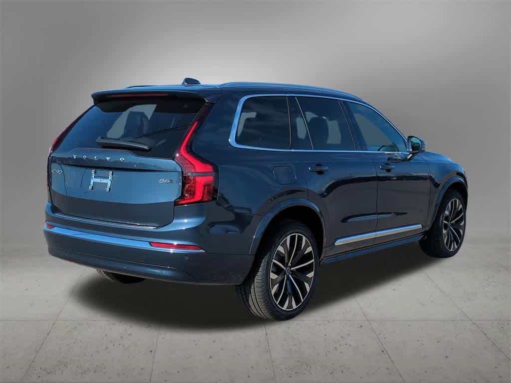 Thumbnail: 2026 Volvo XC90 - 6