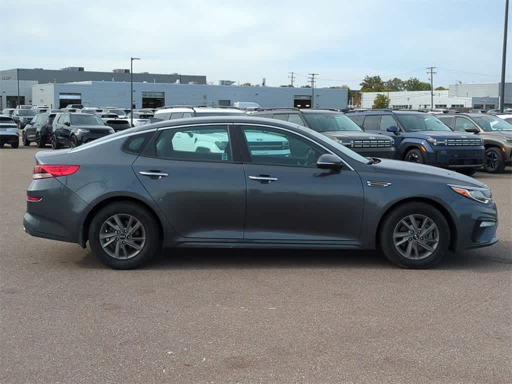 Thumbnail: 2020 Kia Optima - 7