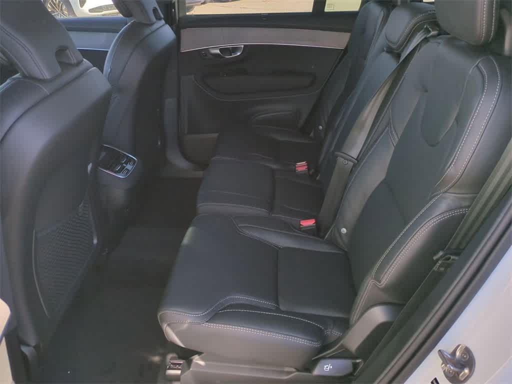 Thumbnail: 2026 Volvo XC90 - 12