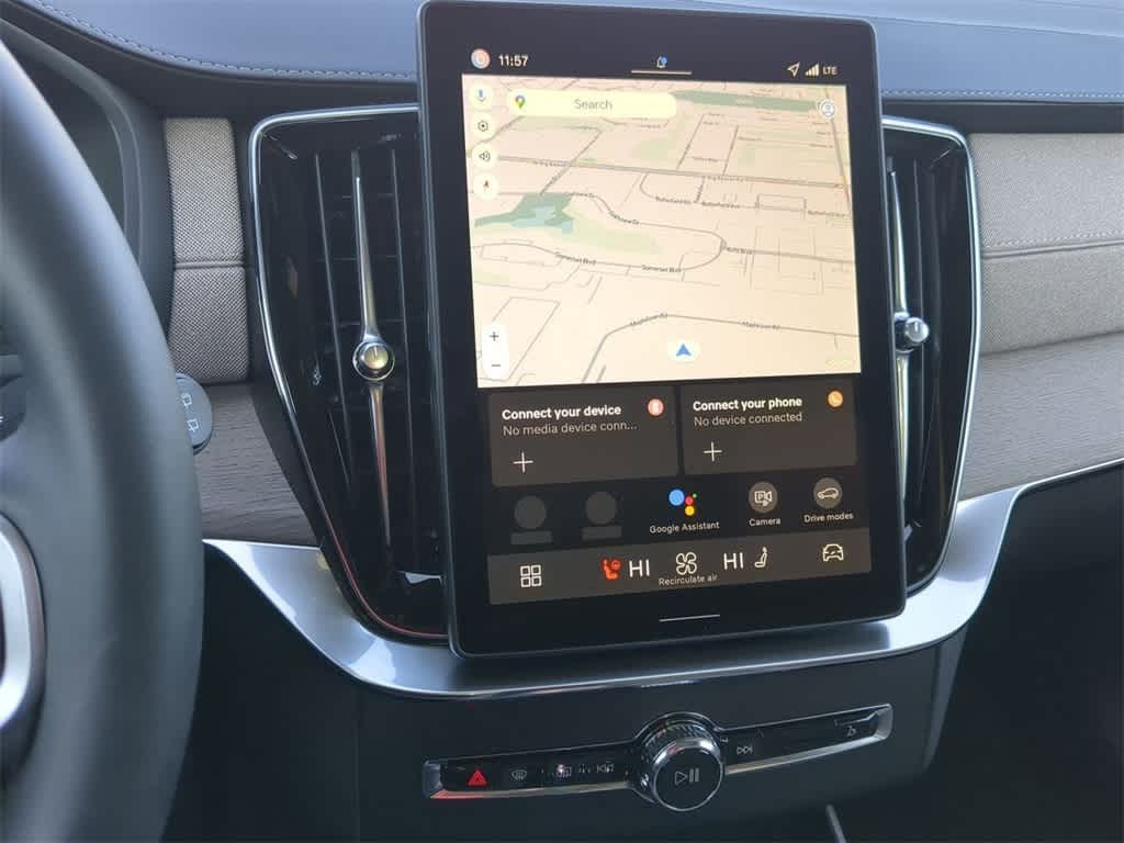 Thumbnail: 2026 Volvo XC90 - 28