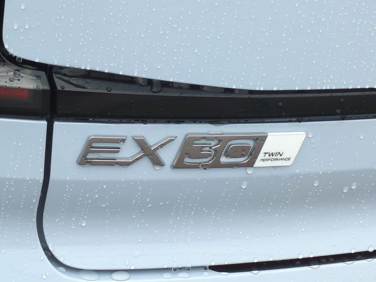 Thumbnail: 2025 Volvo EX30 - 11