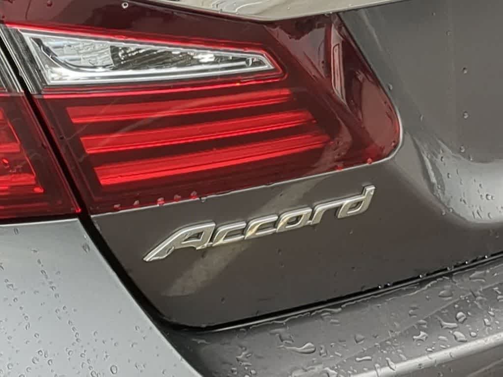 Thumbnail: 2017 Honda Accord - 12