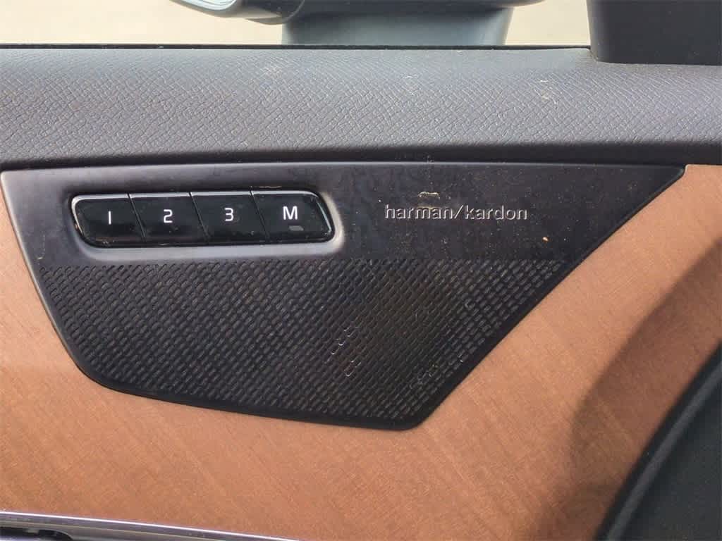 Thumbnail: 2025 Volvo XC90 - 31