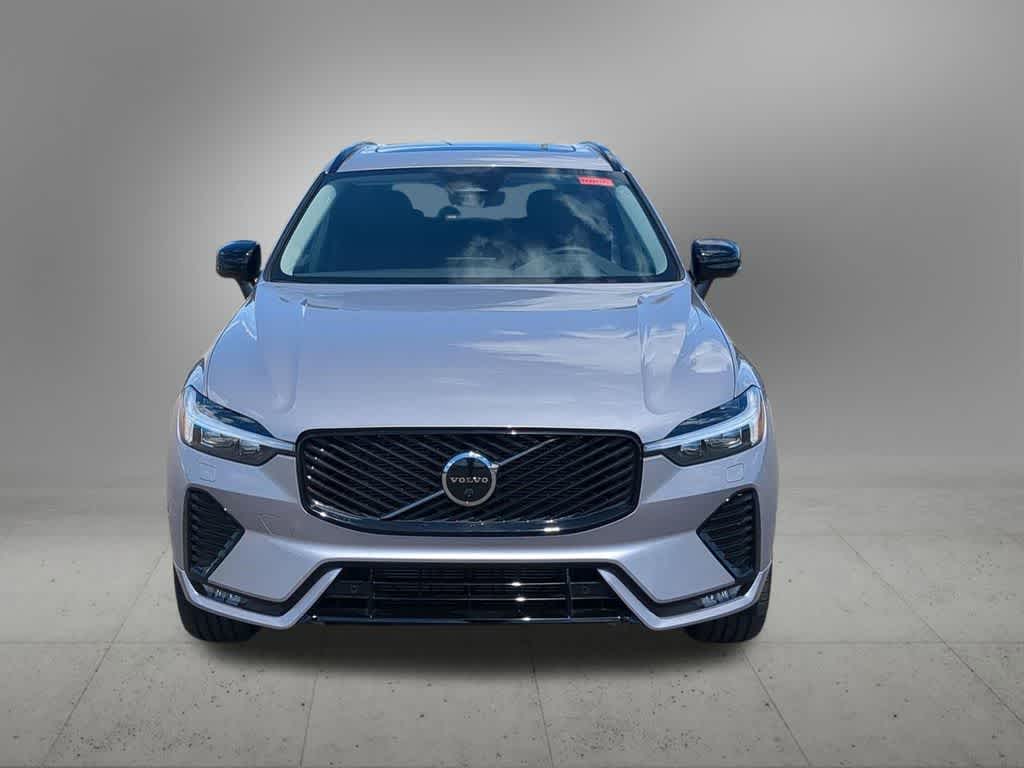 Thumbnail: 2026 Volvo XC60 - 9