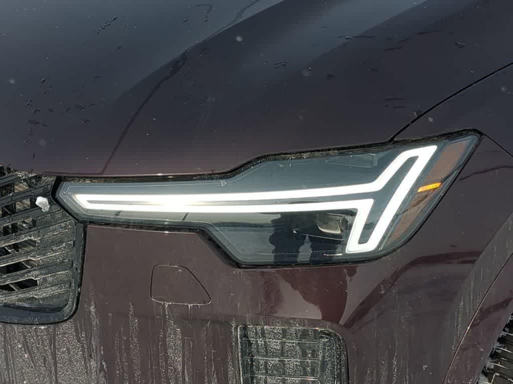 Thumbnail: 2026 Volvo XC90 - 3