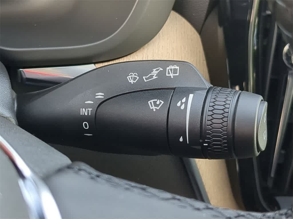 Thumbnail: 2026 Volvo XC60 - 24