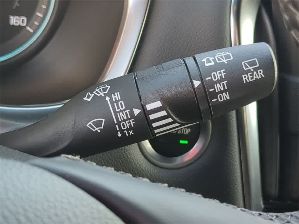 Thumbnail: 2024 Chevrolet Traverse - 26